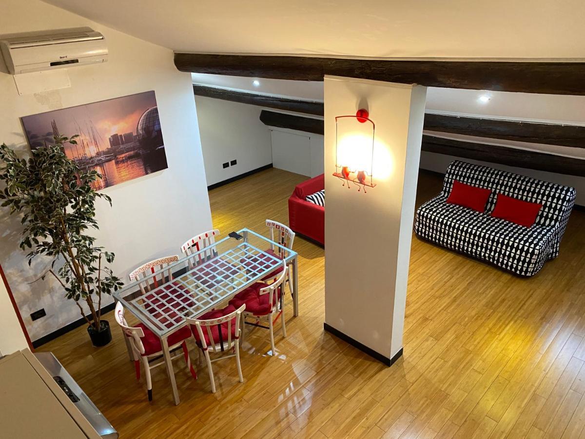 La Casa Dei Sogni Di Dory Apartment Genoa Exterior photo